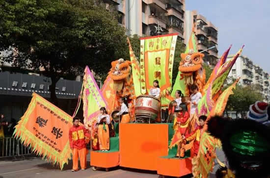 珠海斗门举办民间艺术大巡游活动 打造影响力覆盖粤港澳大湾区文化名片