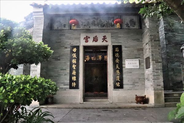 广州自古就被视为中国古代海上丝绸之路的发祥地，一座海洋孕育的千年商都！