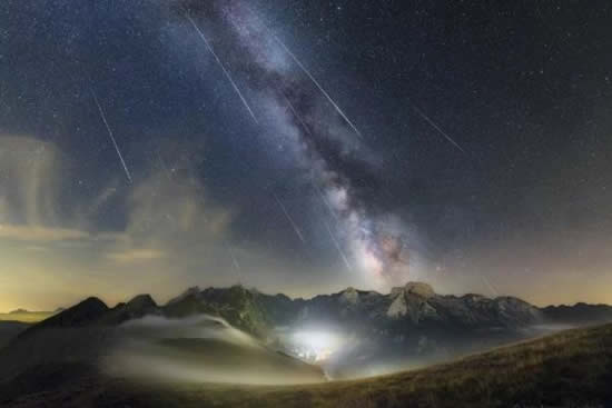 广州一日游哪里最好玩？约你白云山风景区观赏英仙座流星雨！