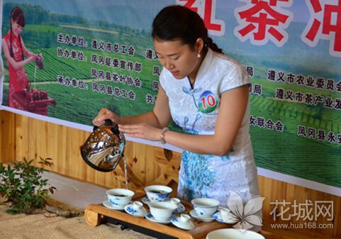 英德举办首届全国红茶加工制作大赛，发布三条茶旅精品路线！